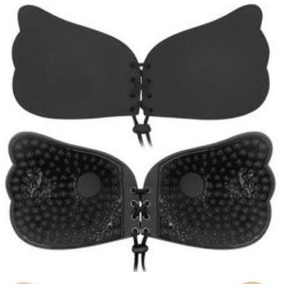 Invisible Black Self Adhesive Bra - Picture 4 of 4